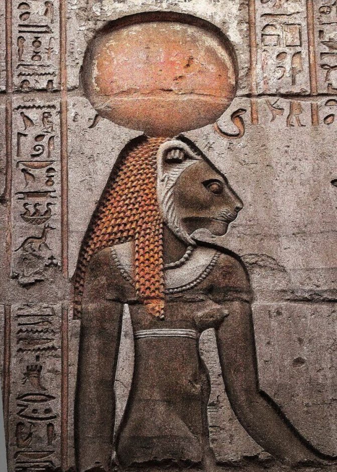 Sekhmet, Egyptian Goddess of War from the wall of the temple of Kom Ombo, Egypt