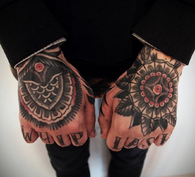 Tattoo on hand - Tattoo on hand - Tattoo on hand ornament