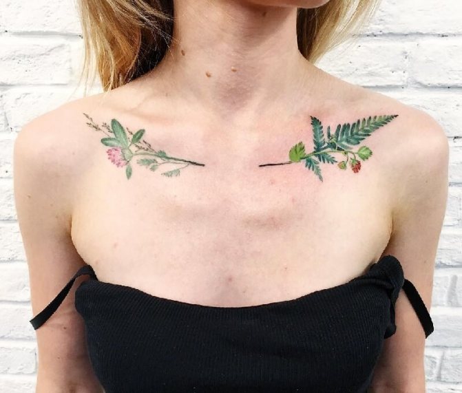 Tattoo on collarbone for girls - Tattoo flowers on collarbone - female tattoos on collarbone flowers