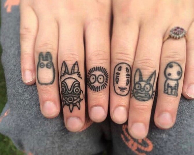 Male finger tattoos