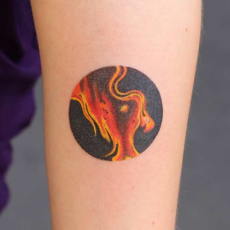 Tattoo fire on hand